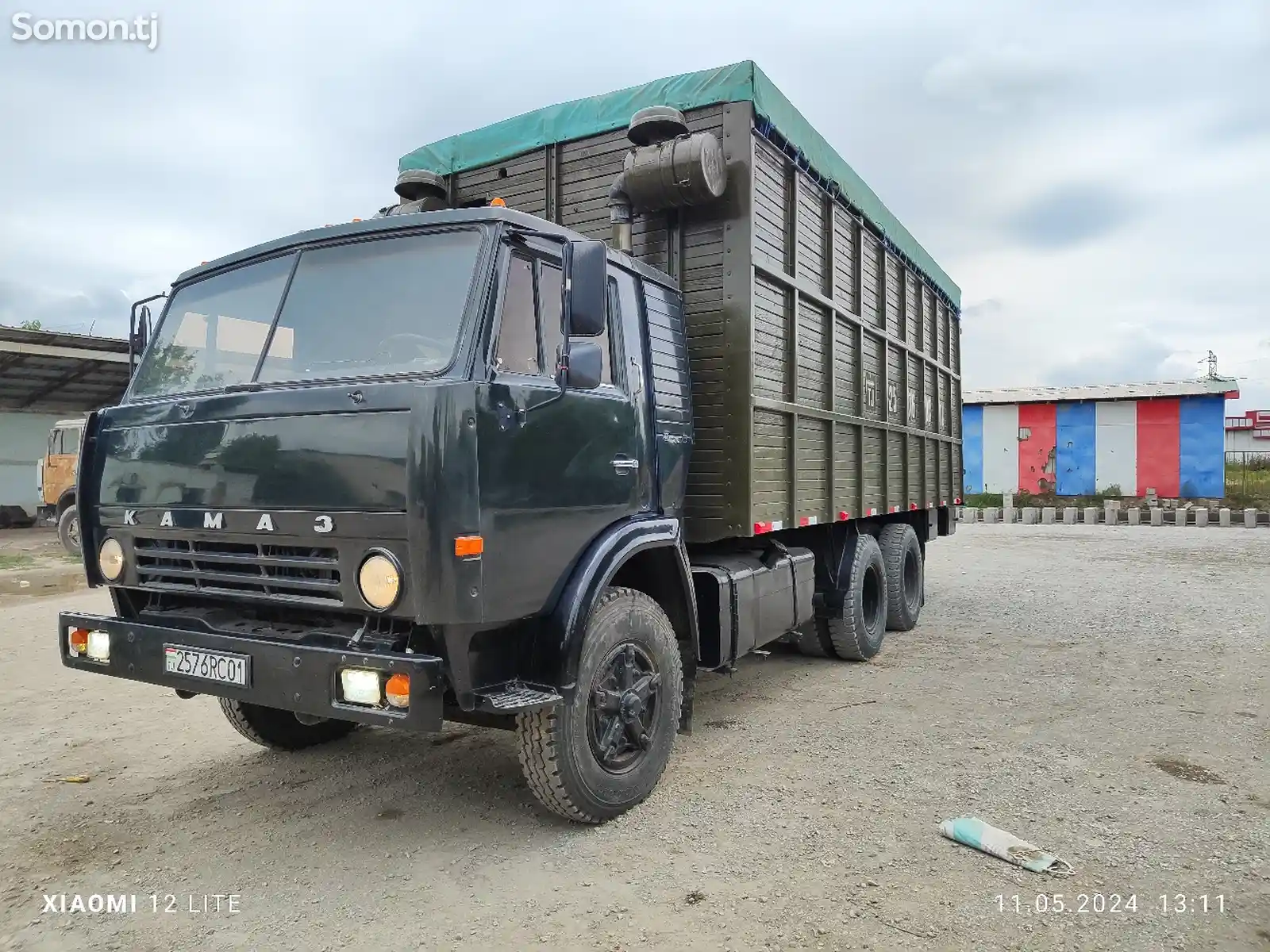 Бортовой грузовик Камаз-10