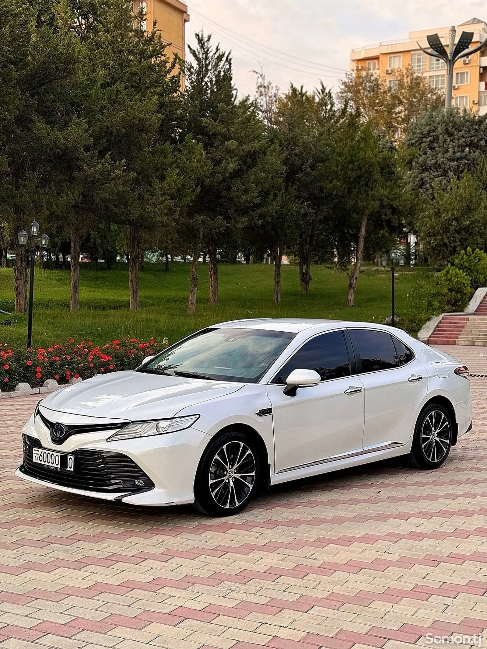 Toyota Camry, 2017-1