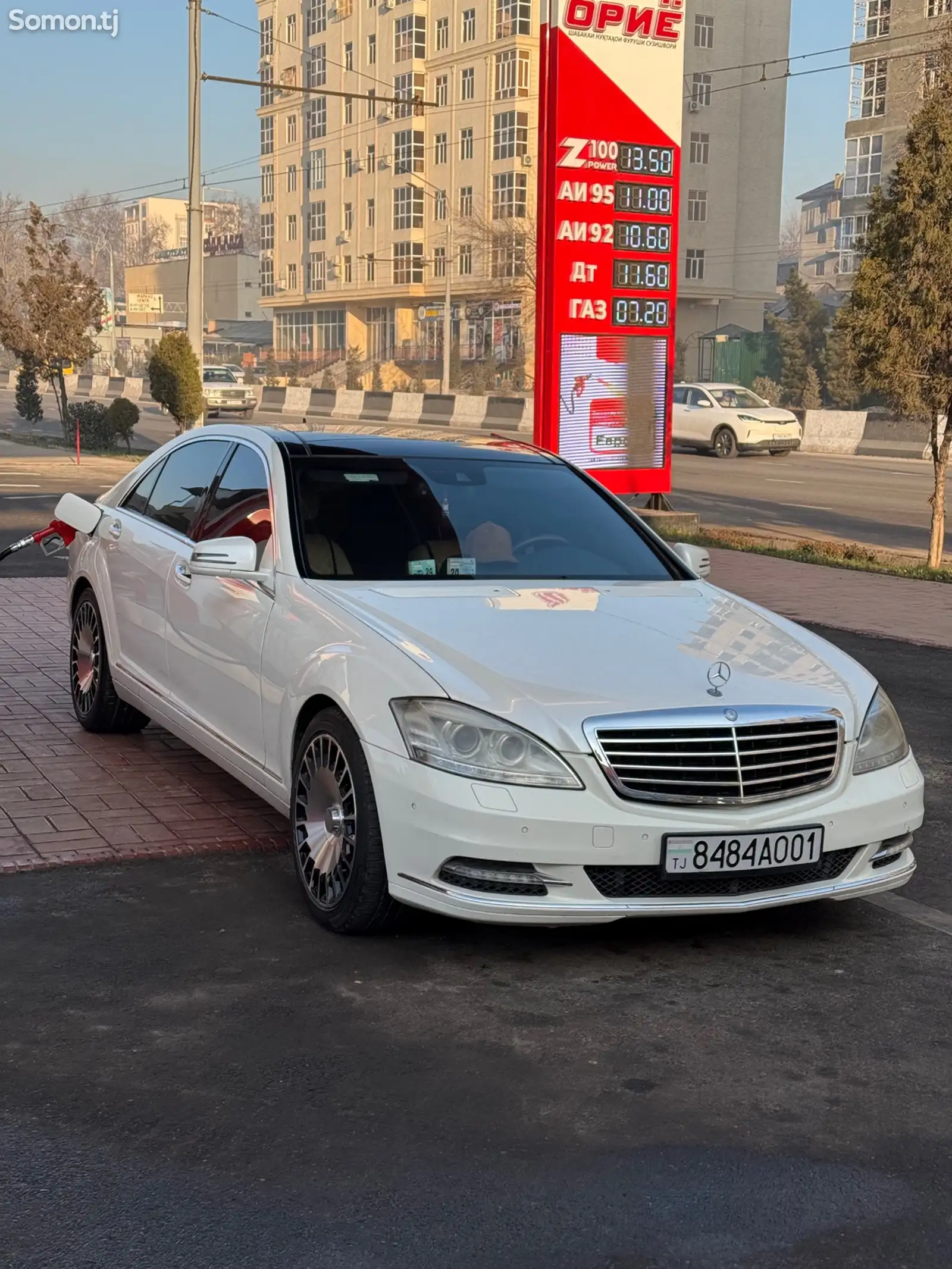 Mercedes-Benz S class, 2010