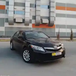 Toyota Camry, 2011