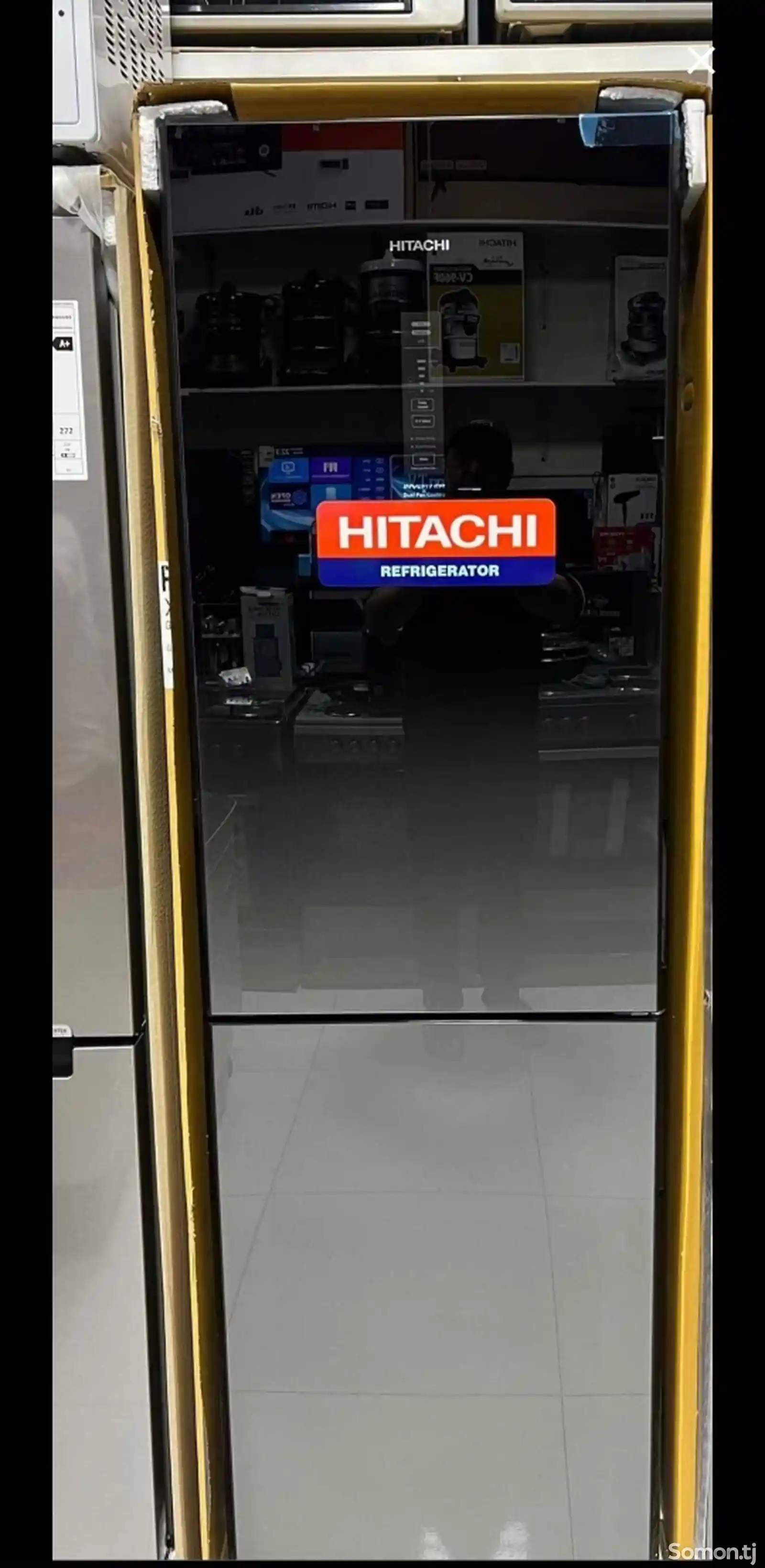 Холодильник Hitachi-1