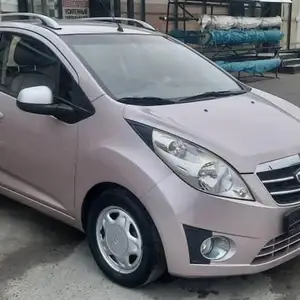 Chevrolet Spark, 2011