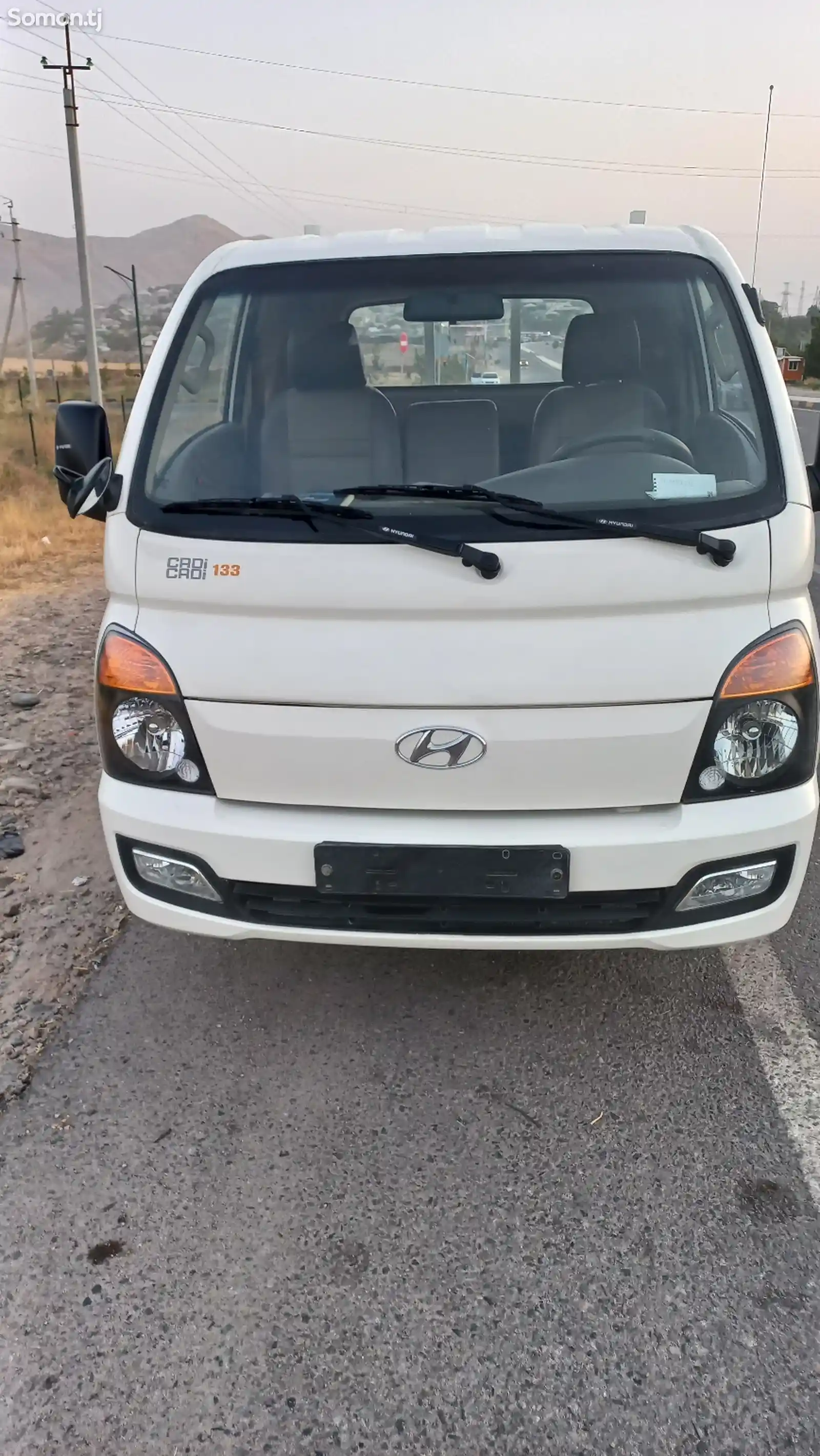 Бортовой автомобиль Hyundai Porter 2, 2015-1