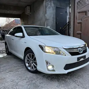 Toyota Camry, 2015