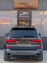 BMW X7, 2020-10