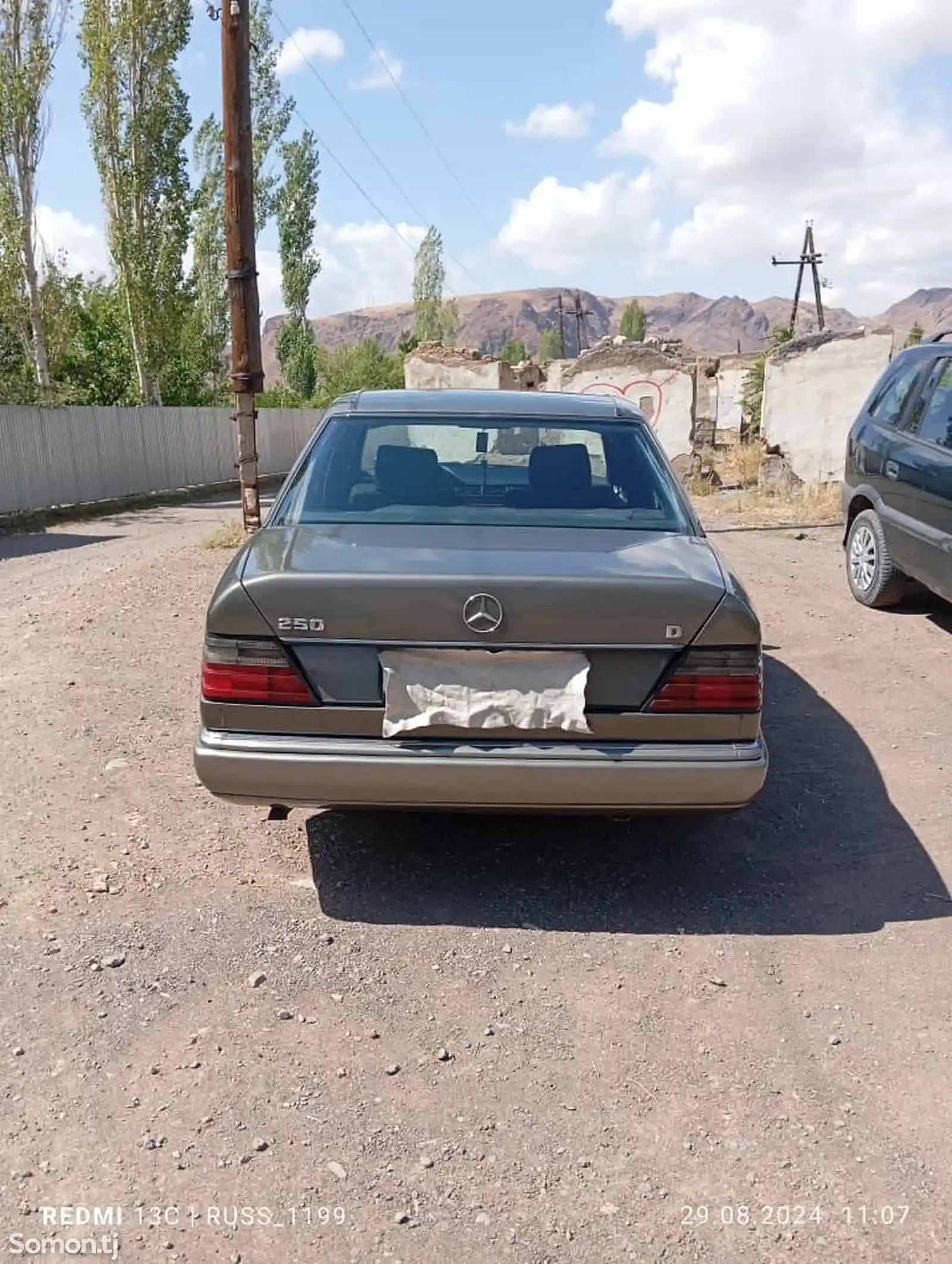 Mercedes-Benz W124, 1992-3