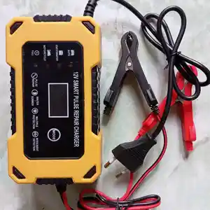 Импульсное зарядное устройство для свинцово-кислотного аккумулятора 12В 6А
