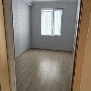 2-комн. квартира, 9 этаж, 76 м², рынок Нихи