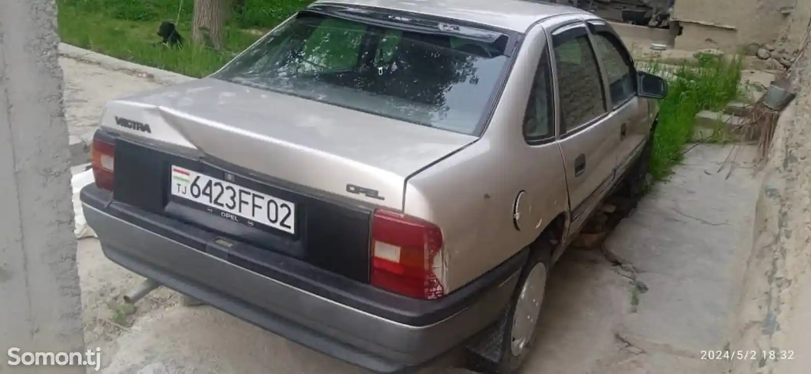 Opel Vectra B, 1992-3
