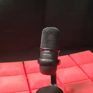 Настольный микрофон HyperX Solo