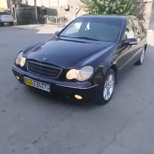 Mercedes-Benz C class, 2004