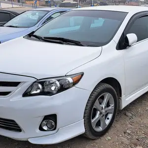 Toyota Corolla, 2012