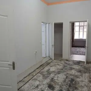 2-комн. квартира, 1 этаж, 76м², Шохмансур