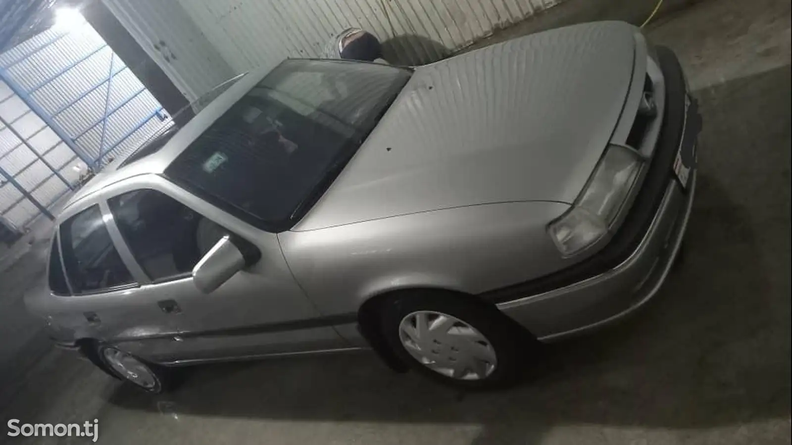 Opel Vectra A, 1994-1