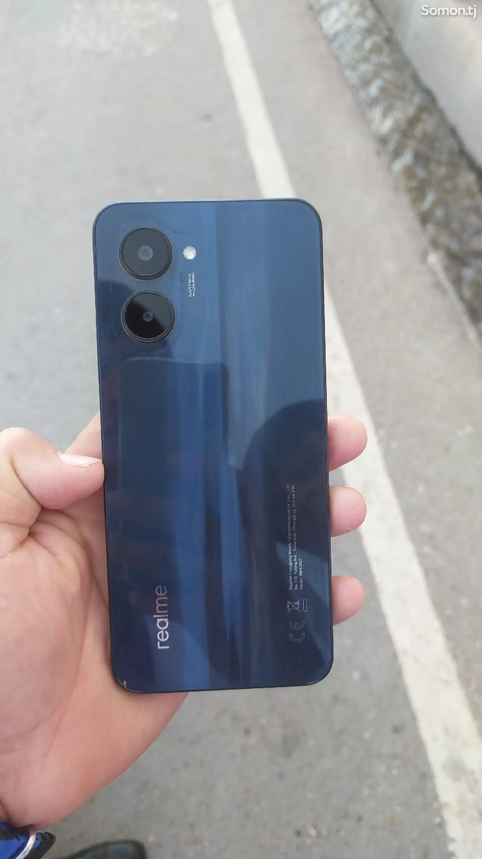 Realme С33-3