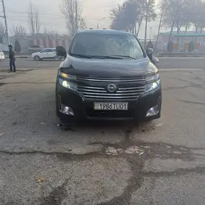 Nissan Elgrand, 2014