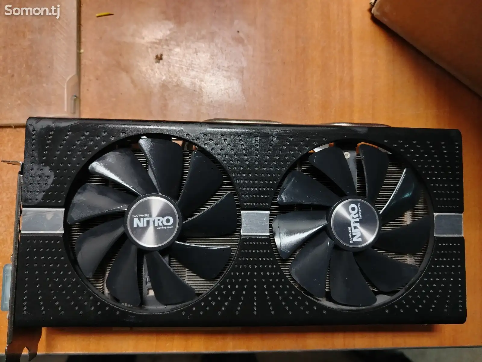 Видеокарта rx580 nitro-1