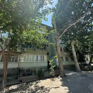 3-комн. квартира, 2 этаж, 55 м², улица Победа