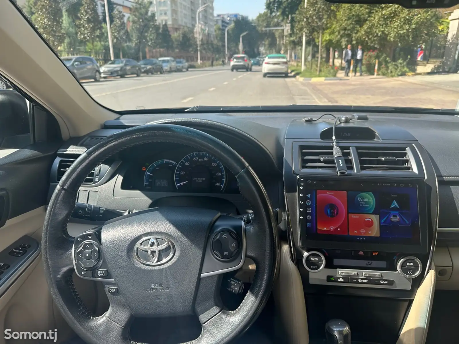 Toyota Camry, 2013-6