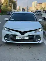 Toyota Camry, 2019-11