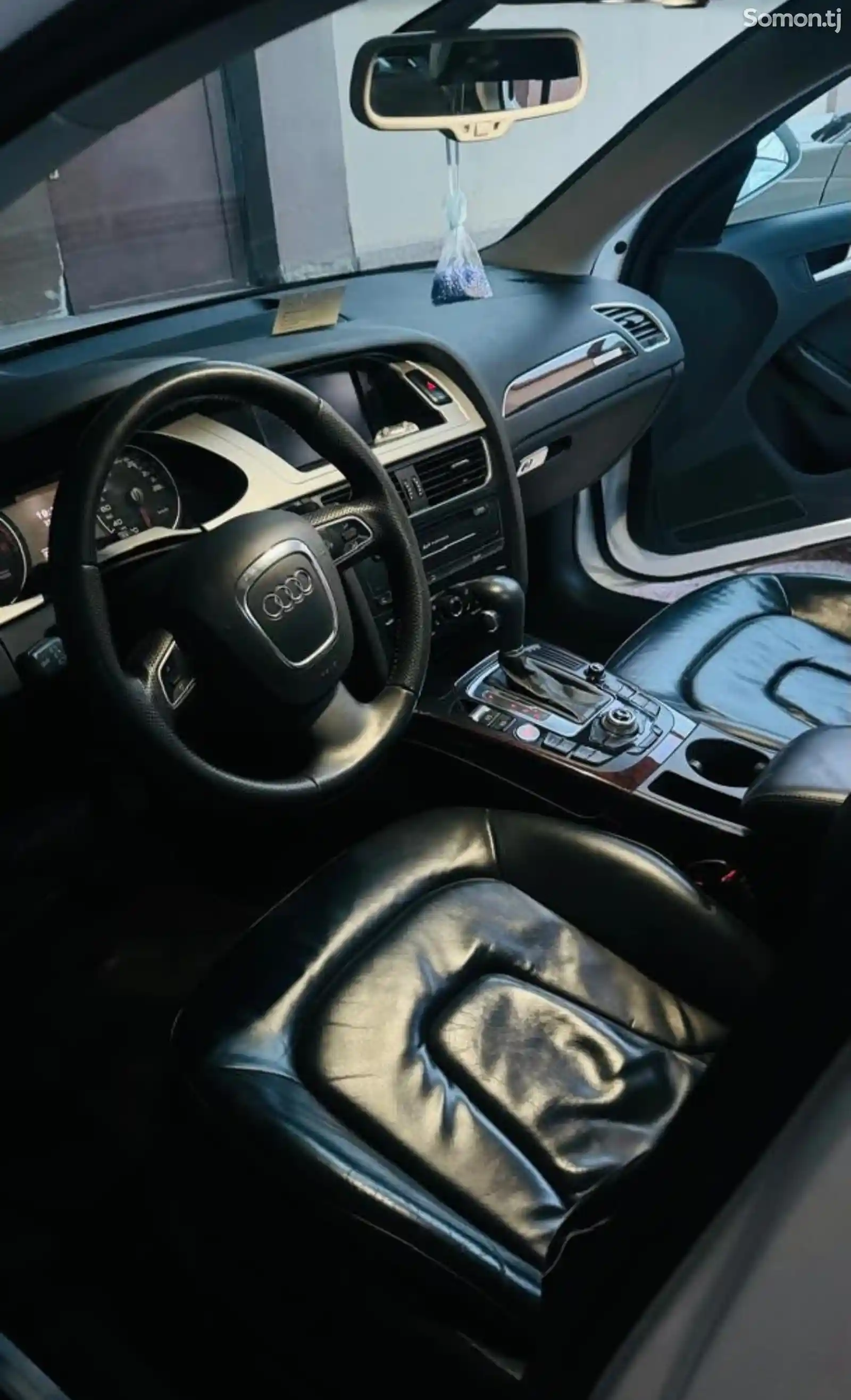 Audi A4, 2011-3