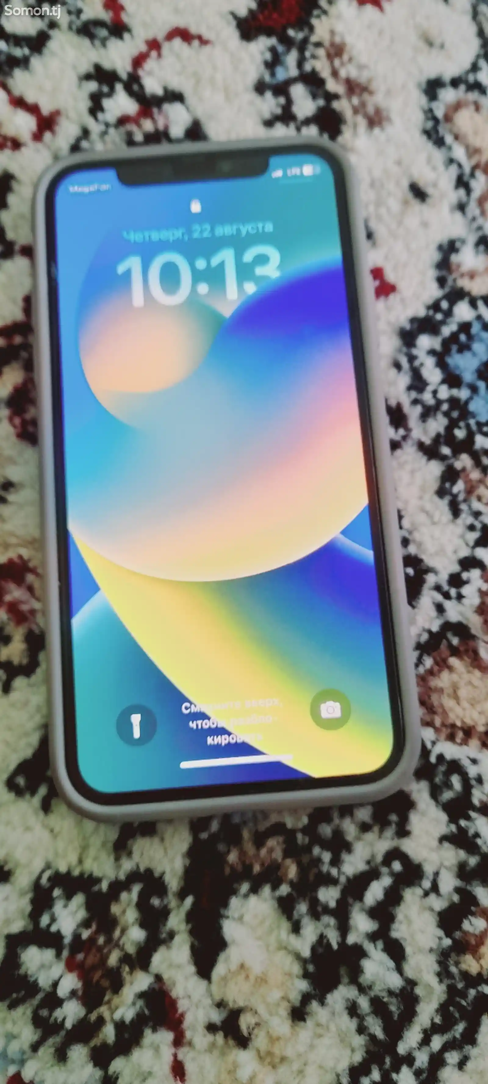 Apple iPhone X-4