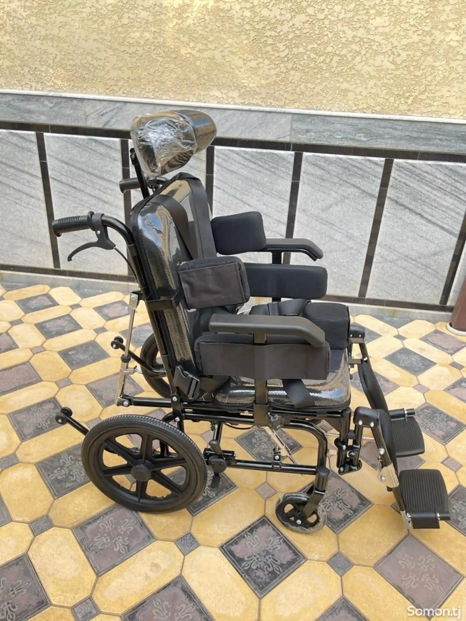 Подростковая инвалидная коляска для ДЦП-2