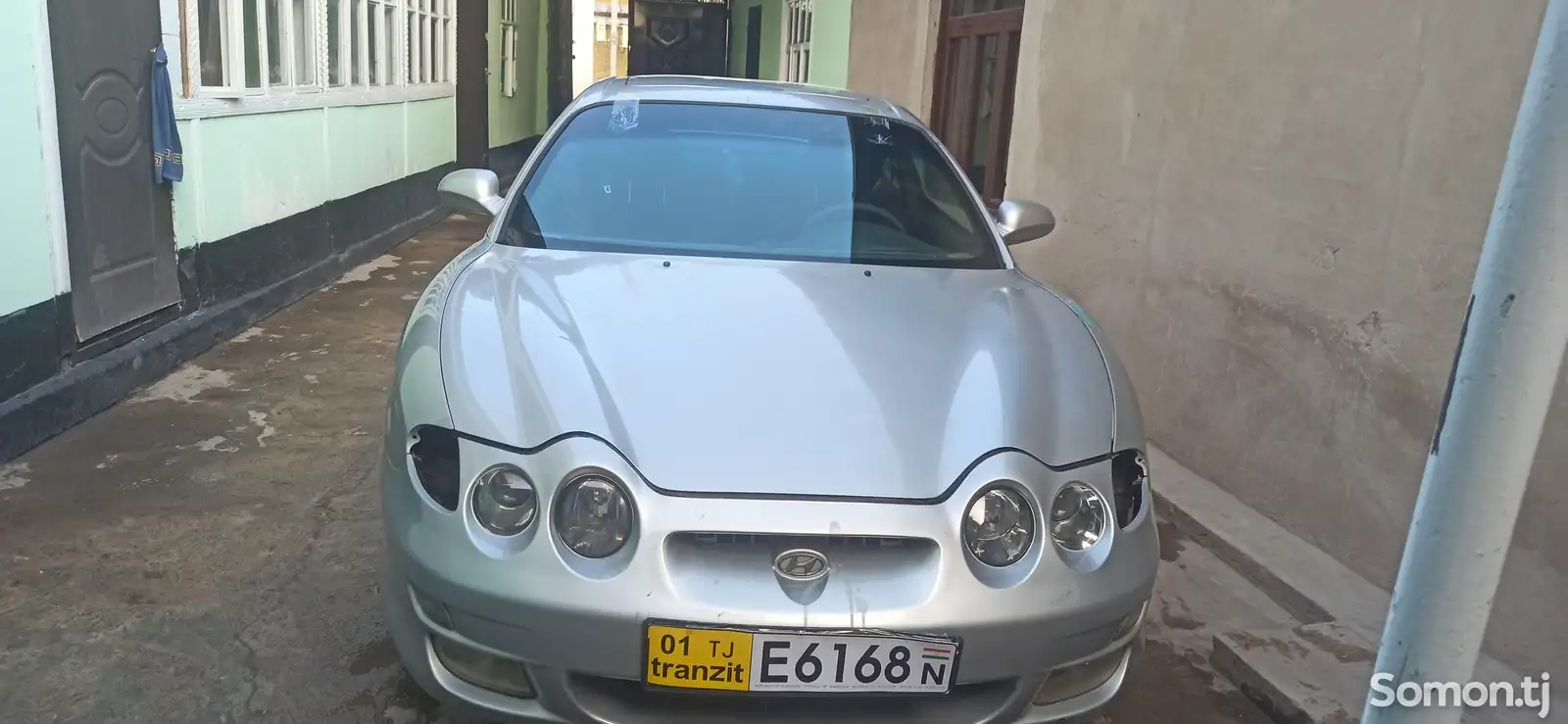 Hyundai Tiburon, 2000-1