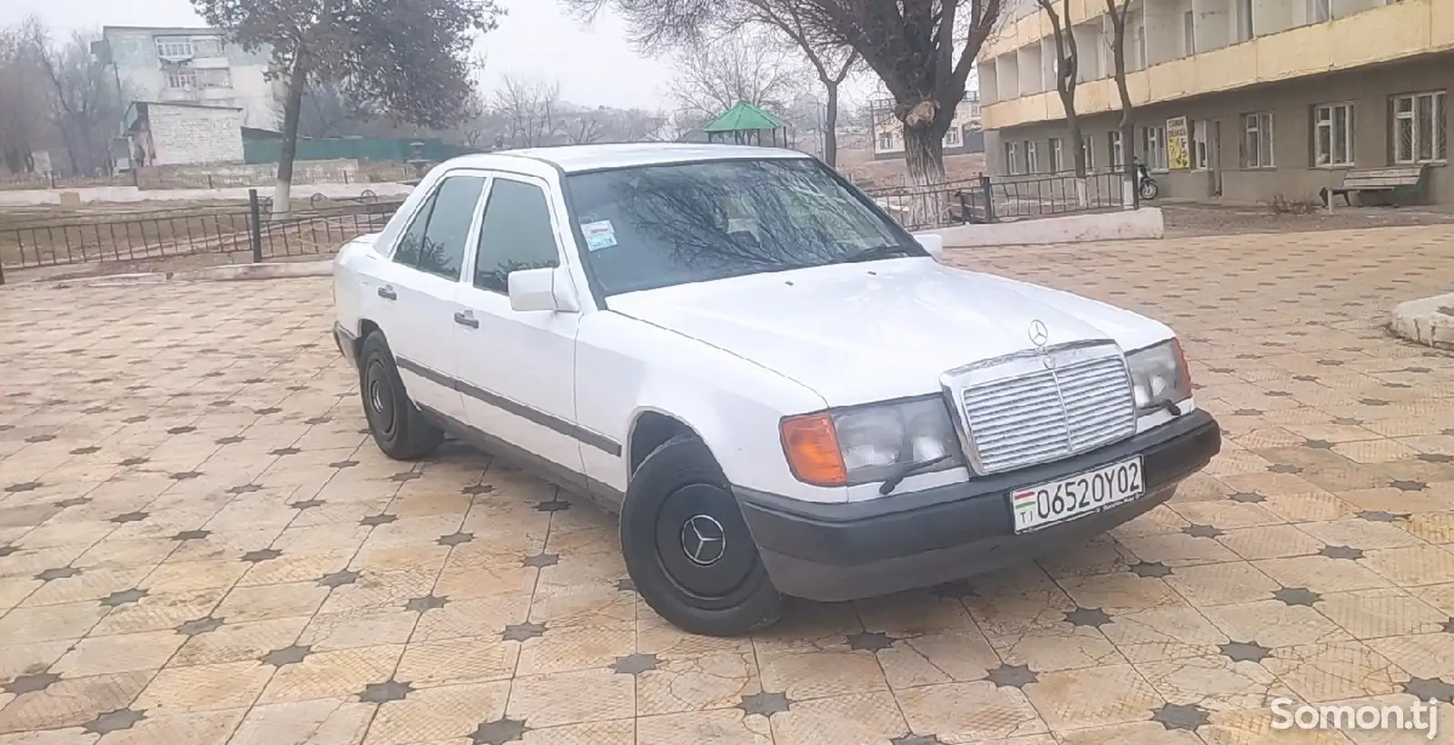 Mercedes-Benz W124, 1987-1