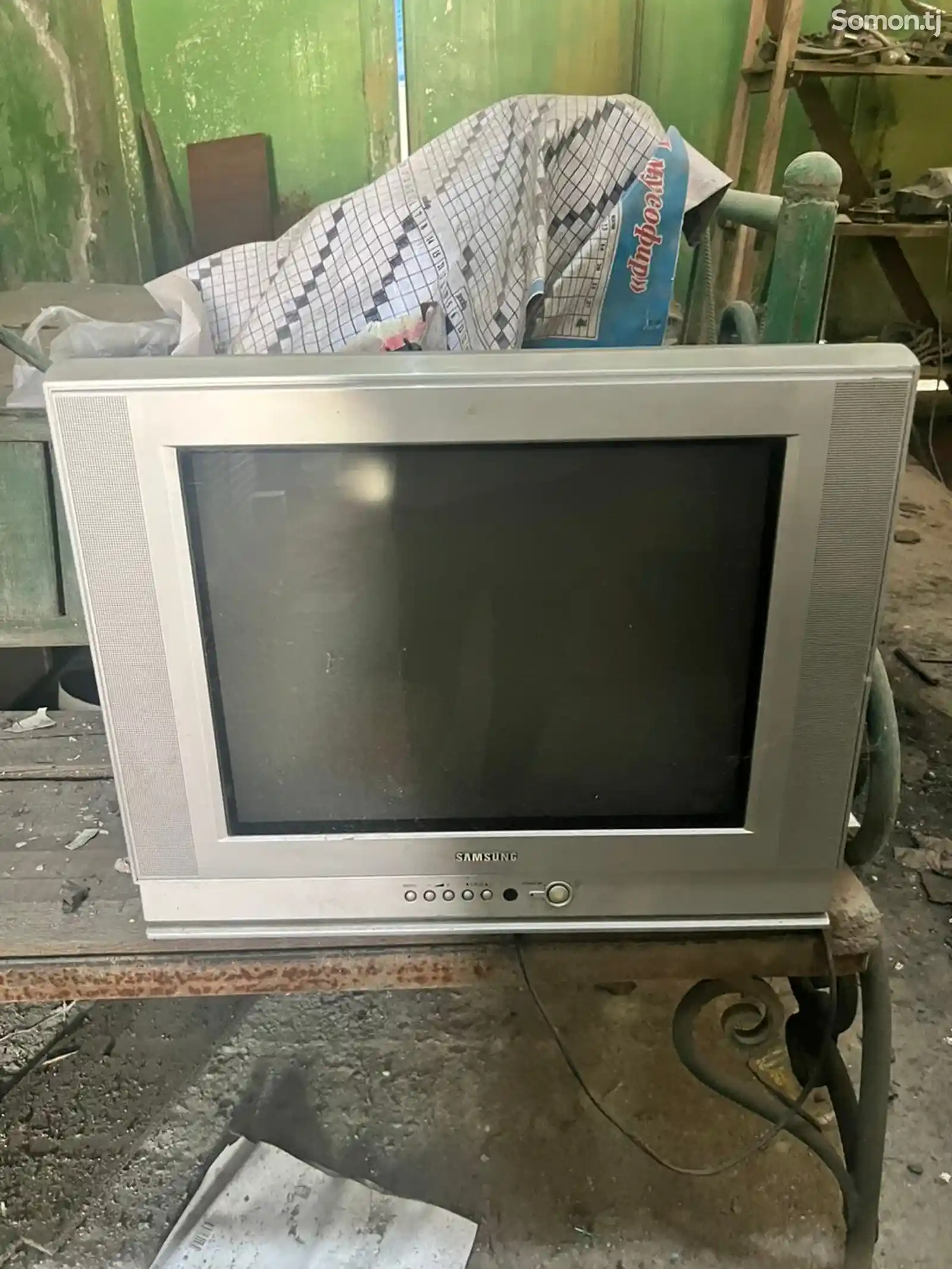 Телевизор Samsung-1