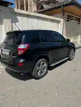 Toyota RAV 4, 2011-4