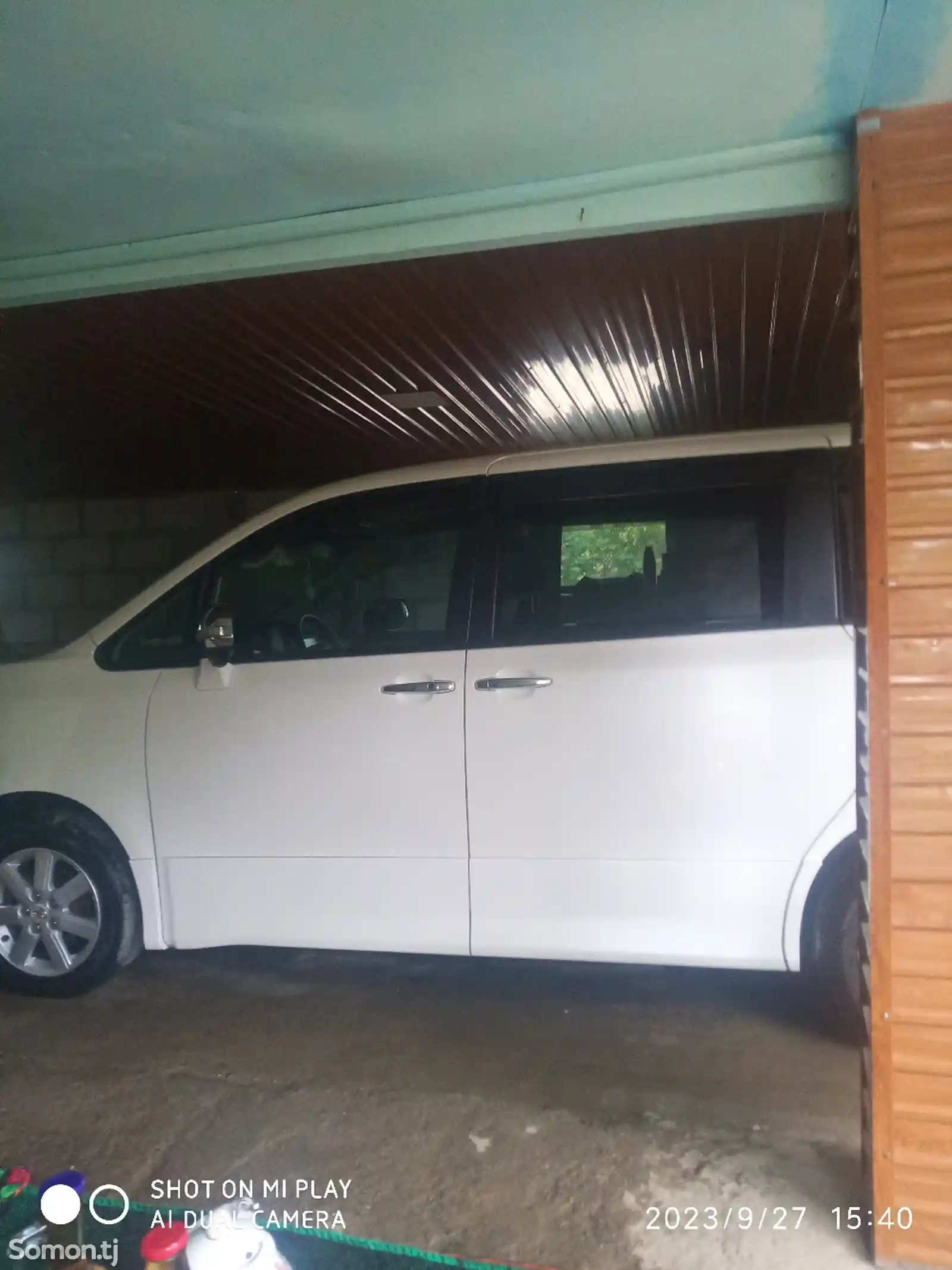 Toyota Voxy, 2010-7