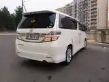 Toyota Vellfire, 2014-5