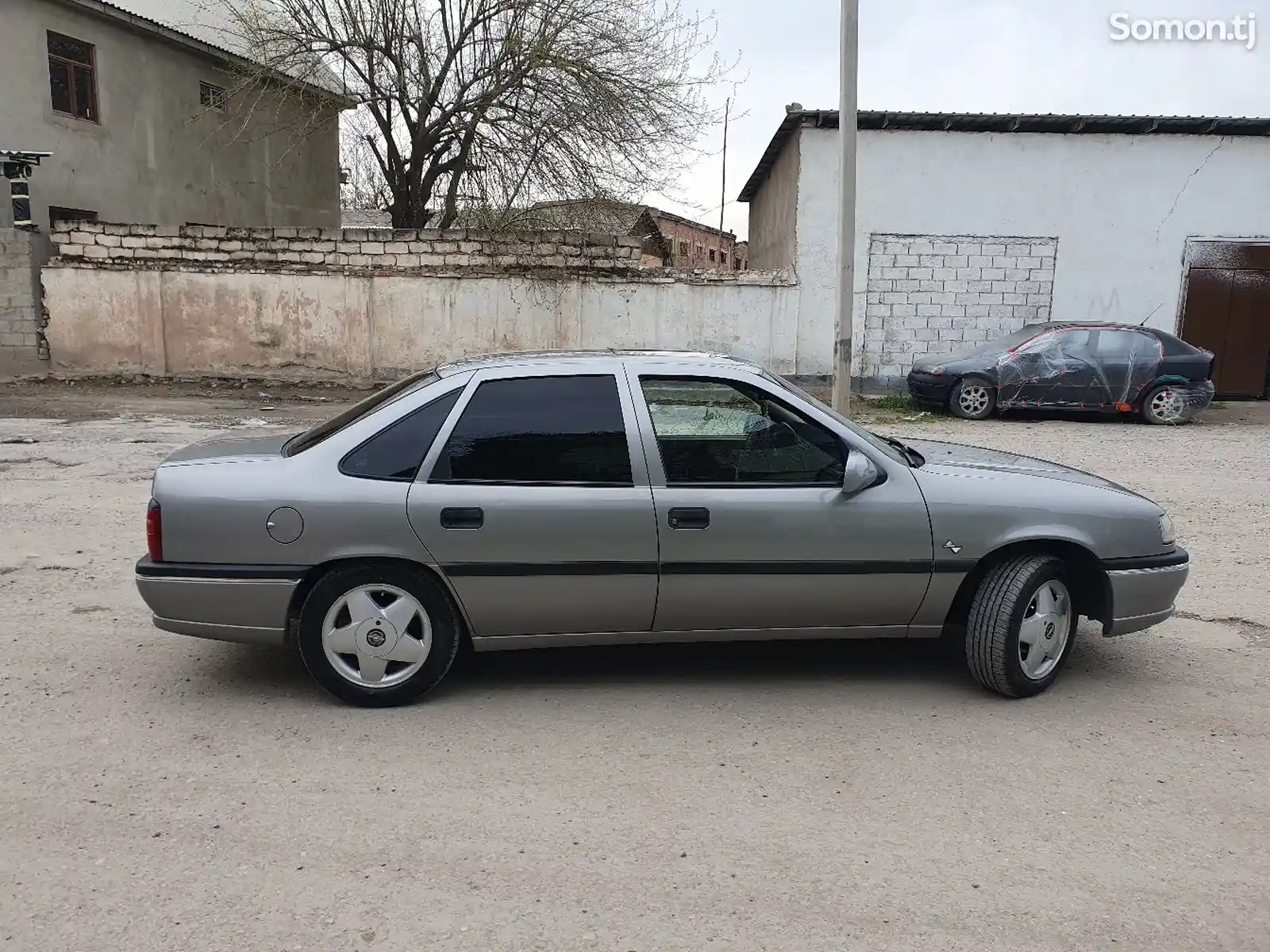 Opel Vectra A, 1995-11