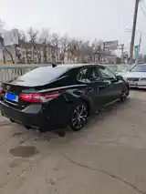 Toyota Camry, 2019-4