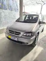 Opel Zafira, 2000-2