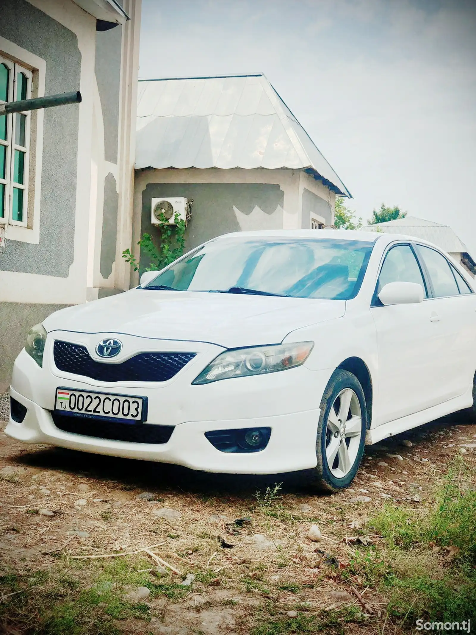 Toyota Camry, 2010