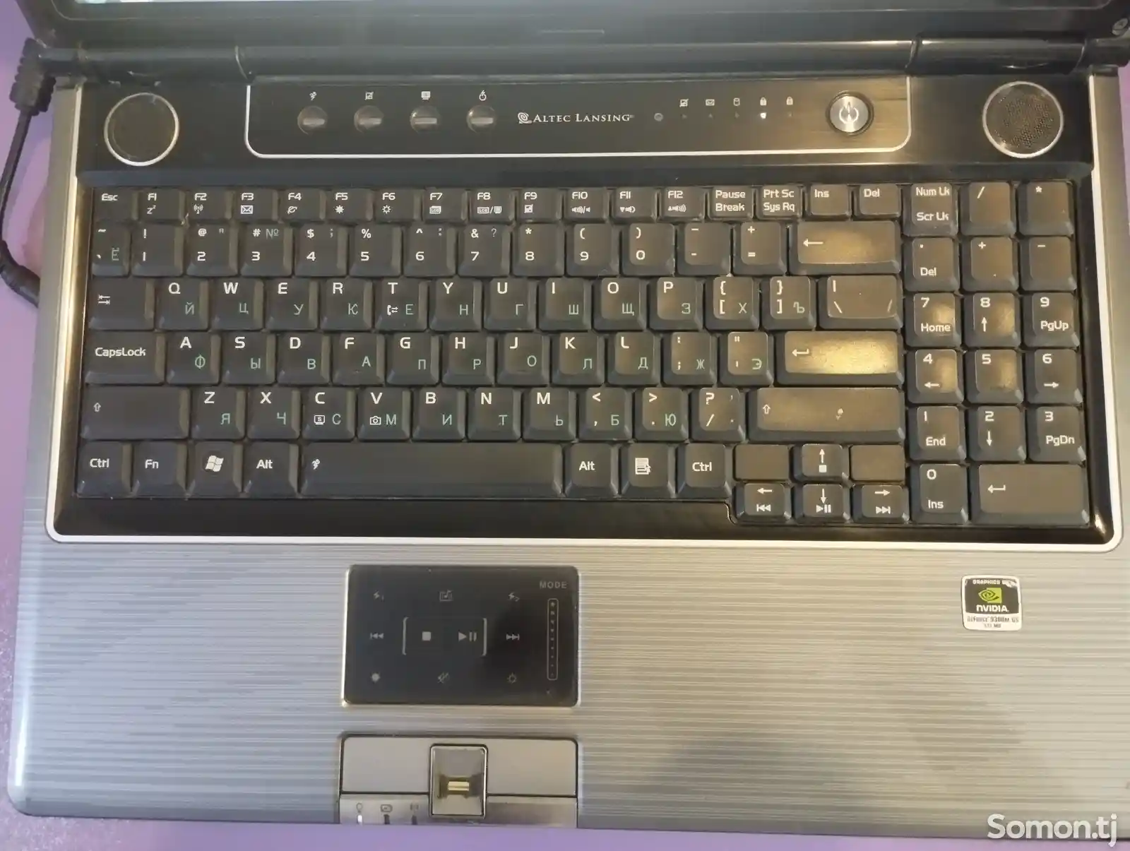 Ноутбук Asus-6