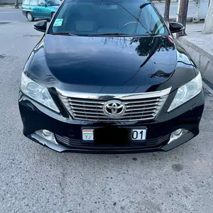 Toyota Camry, 2014