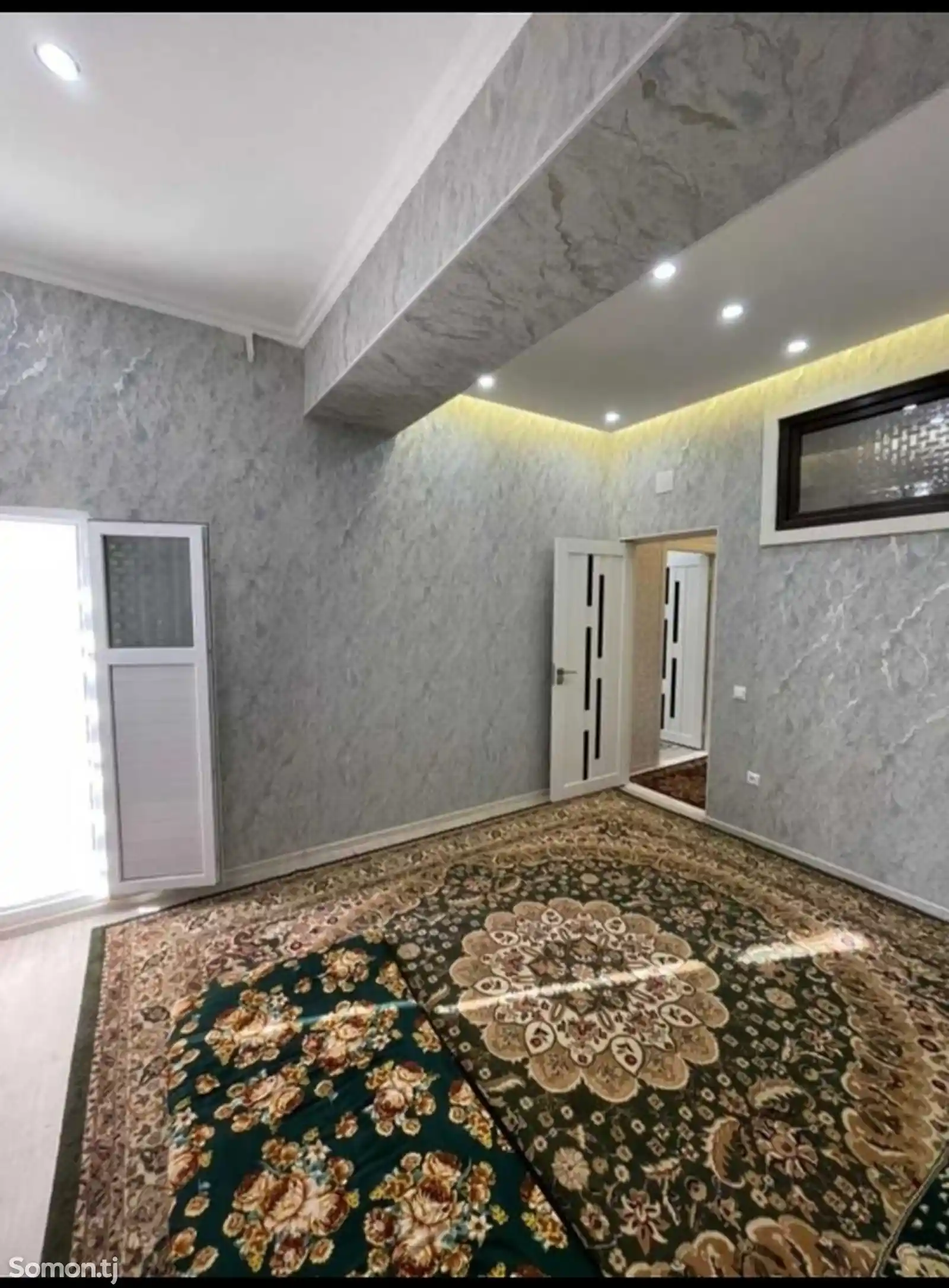 3-комн. квартира, 14 этаж, 70м², Скорая помощь-7