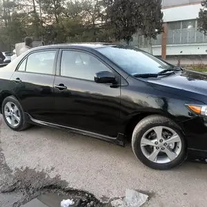 Toyota Corolla, 2011