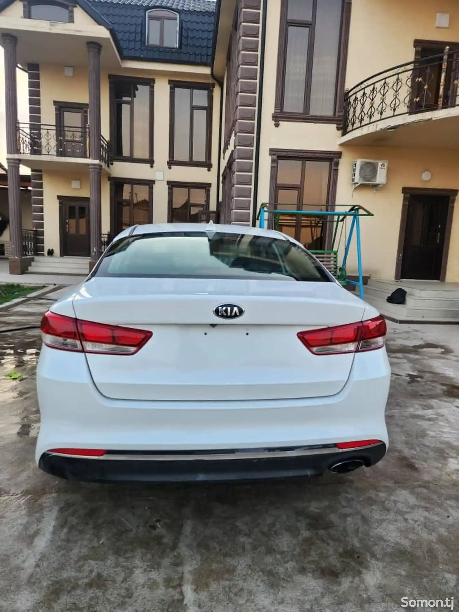 Kia Optima, 2016-3