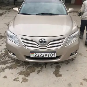 Toyota Camry, 2008