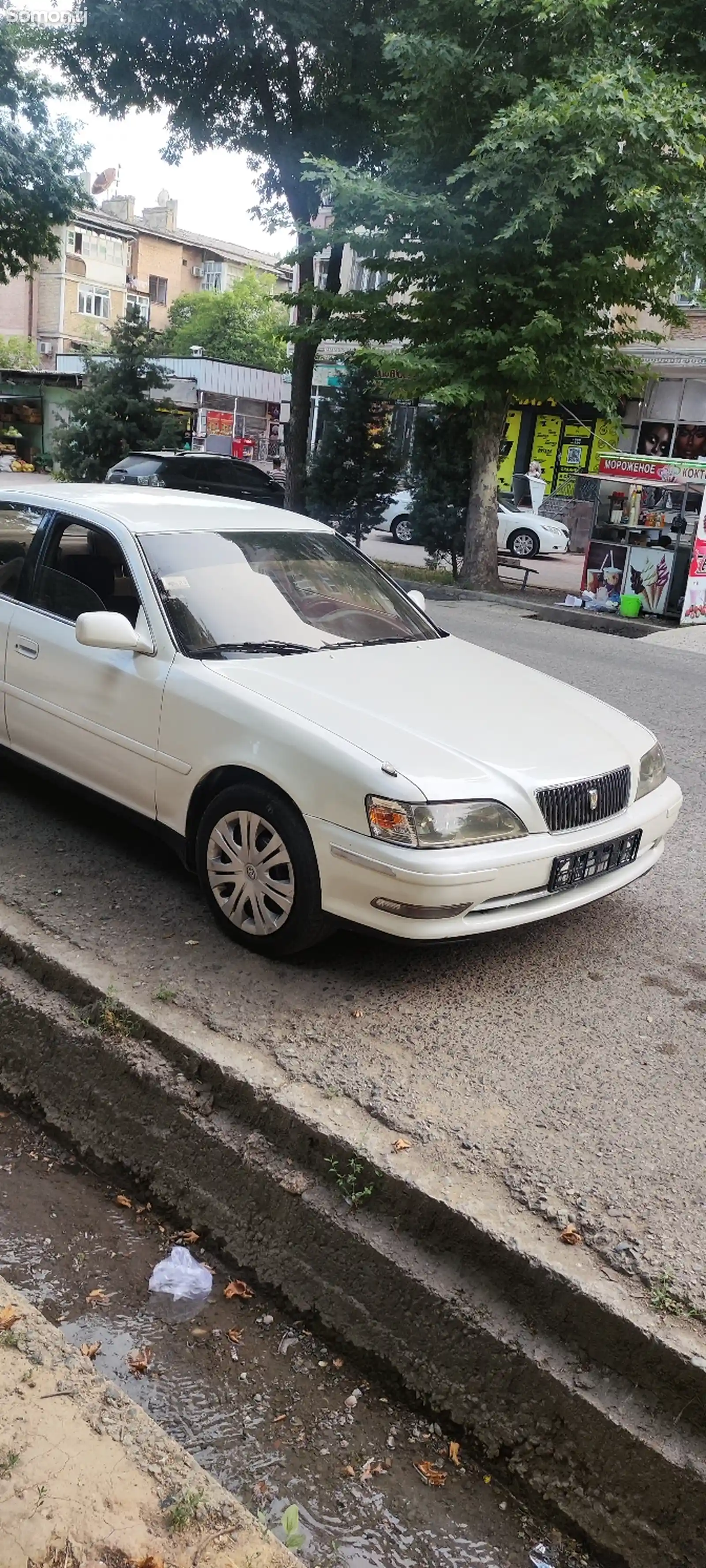 Toyota Cresta, 1997-4