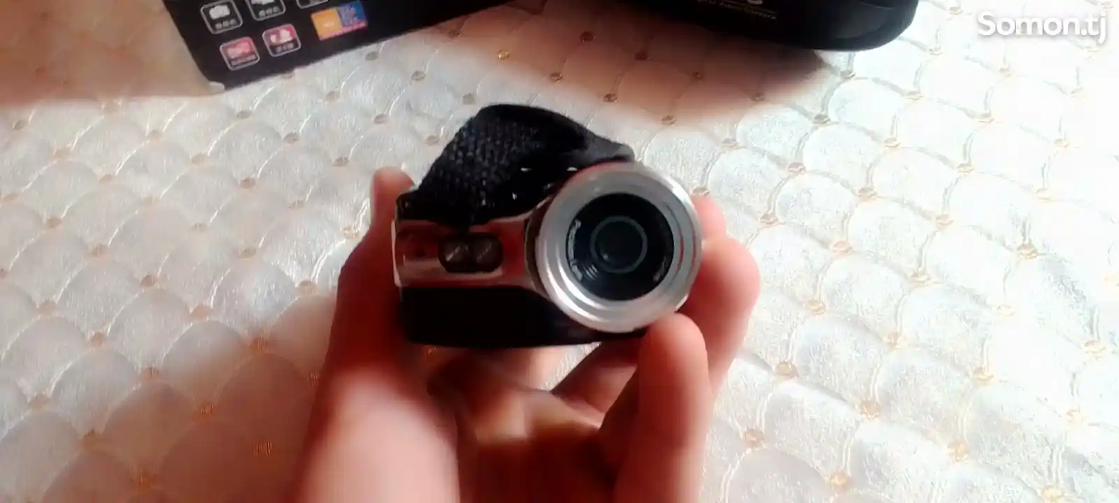 Видеокамера-8