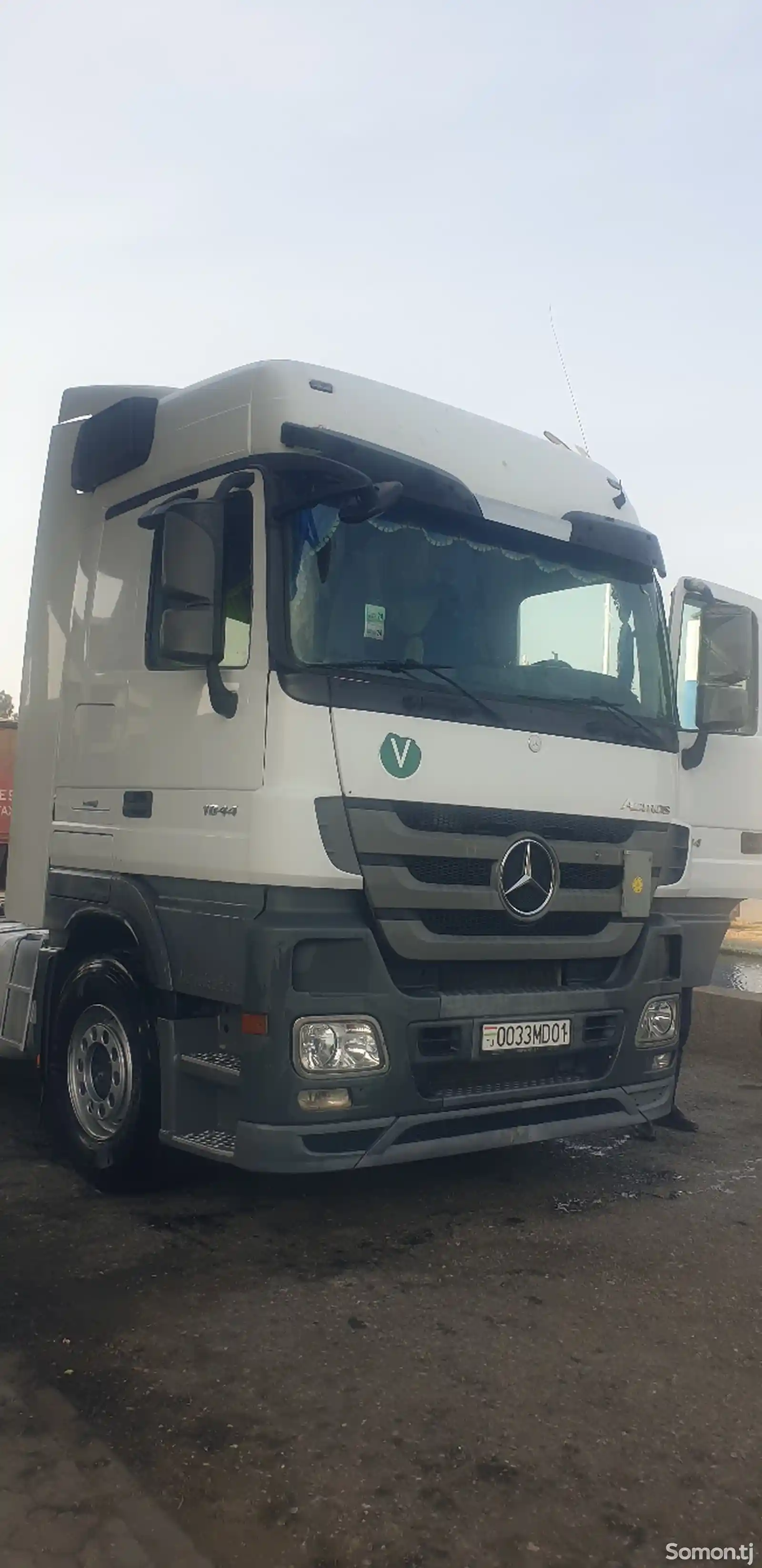 Седельный тягач Mercedes-Benz Actros, 2013-4