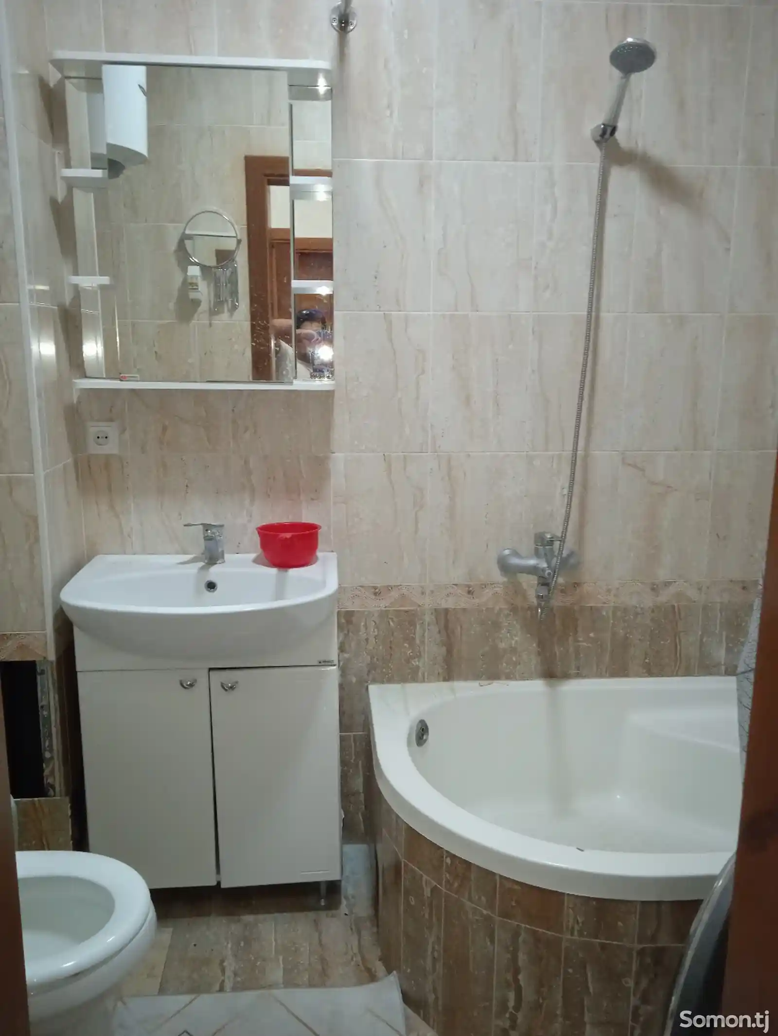 2-комн. квартира, 2 этаж, 50м², 19(Амид)-7