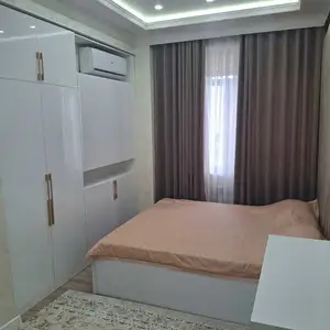 2-комн. квартира, 13 этаж, 73м², Якачинор