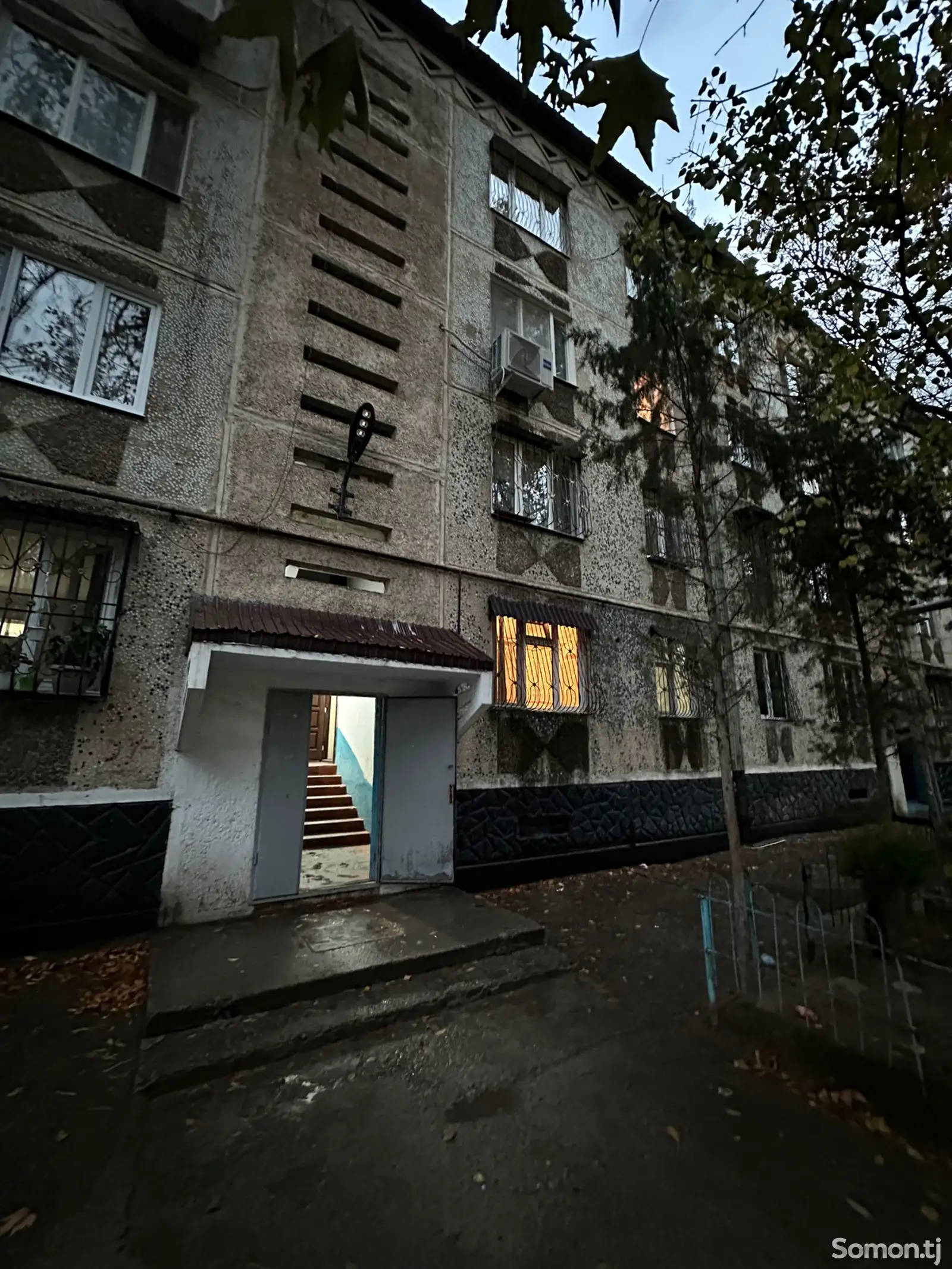 4-комн. квартира, 1 этаж, 75 м², Сино-1