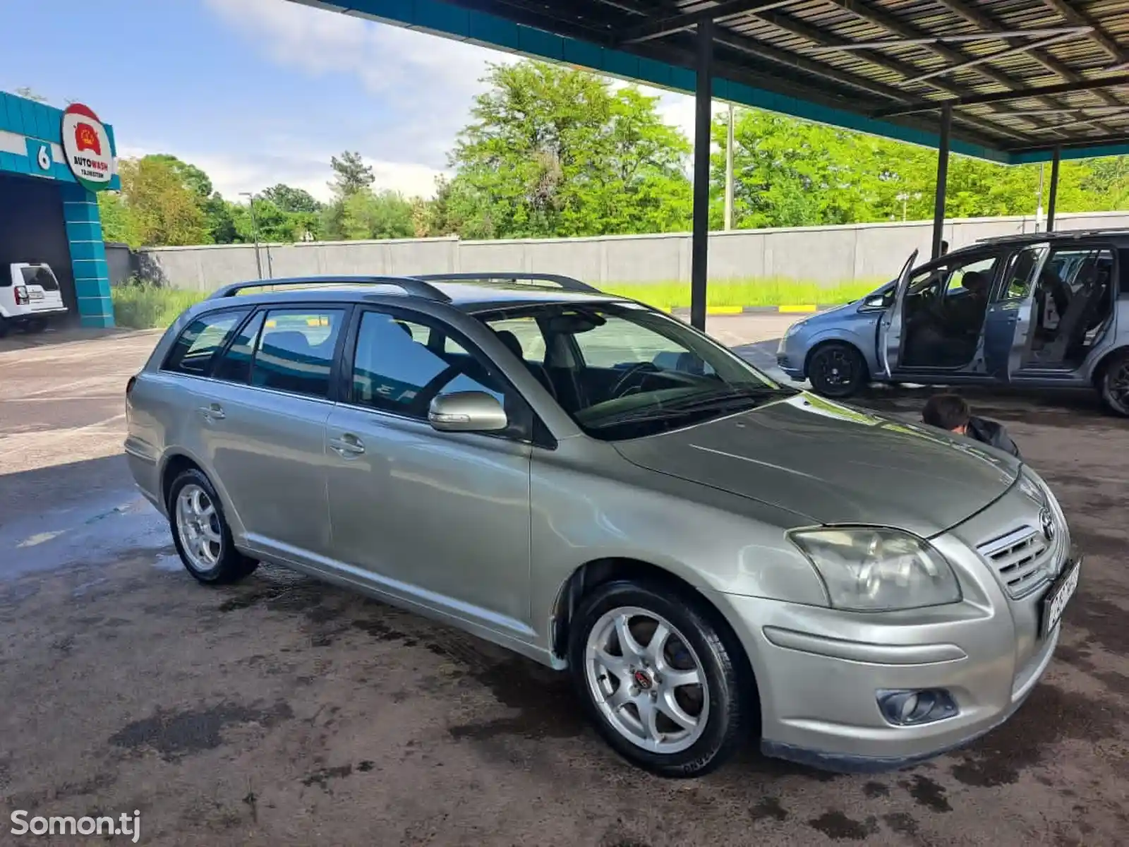 Toyota Avensis, 2007-13